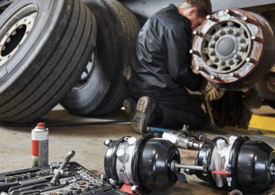 this image shows truck repair in Federal Way, WA